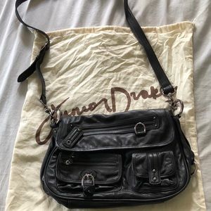 Junior Drake Black leather handbag- like new!!!!!